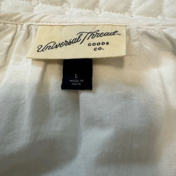 Eyelet White Embroidered Dress - Picture 4 of 8